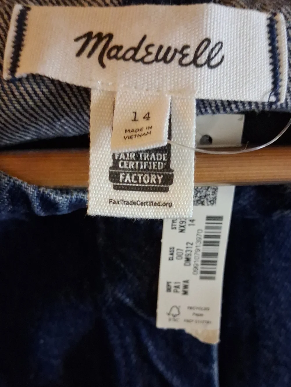 Madewell Dark Blue Sleeveless Denim Button Vest - Picture 4 of 4